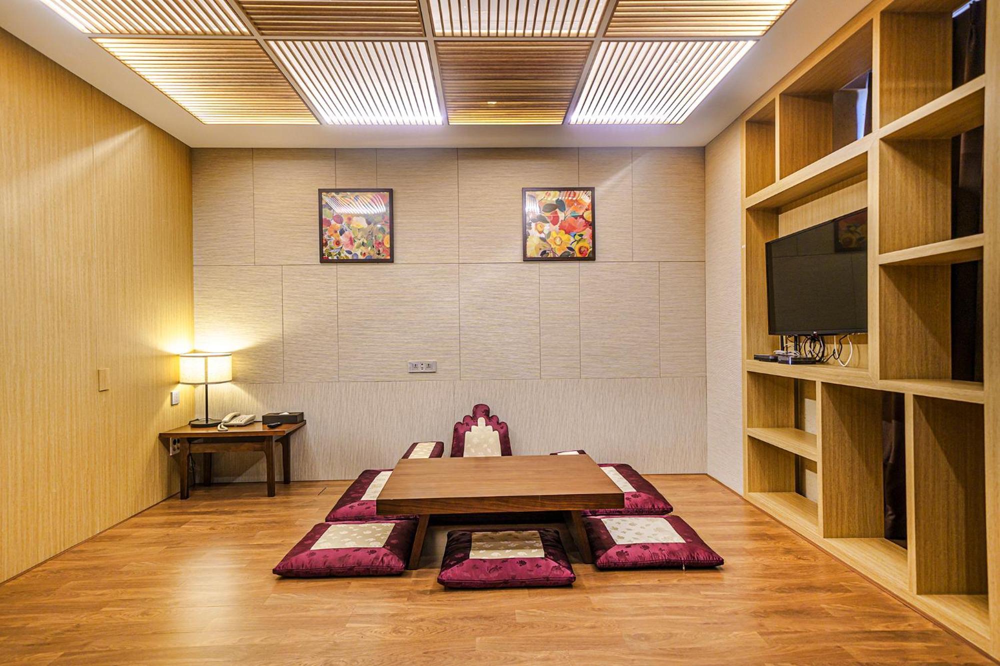 Gloucester Hotel Incheon Bagian luar foto